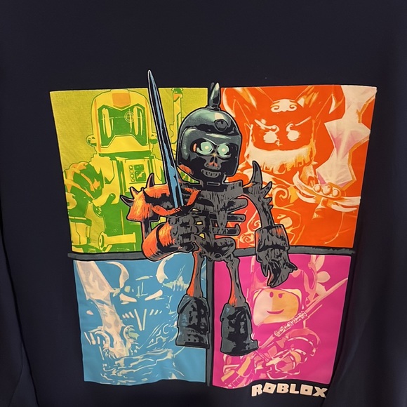 Roblox long sleeve tee - Picture 2 of 4